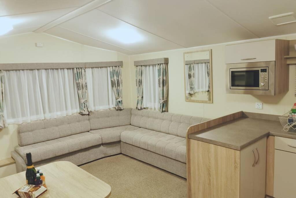 8 Sleep Chalet At Newquay Away Resorts Nb168 Екстер'єр фото